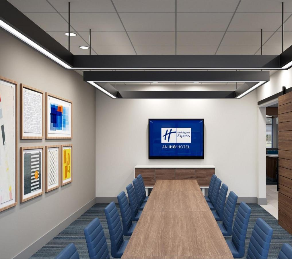 Holiday Inn Express & Suites Reedsburg - Dells Area By Ihg Ngoại thất bức ảnh