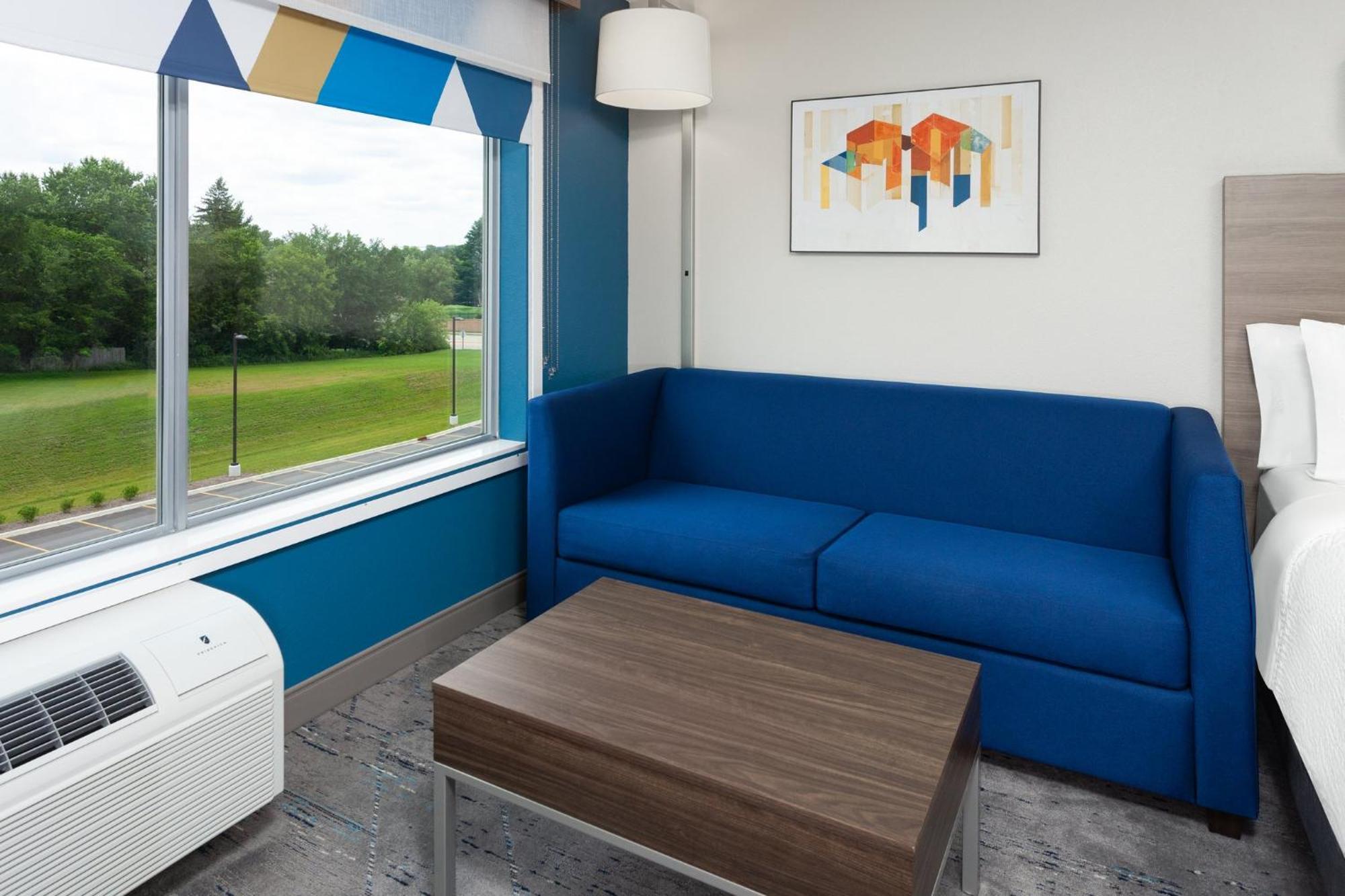 Holiday Inn Express & Suites Reedsburg - Dells Area By Ihg Ngoại thất bức ảnh