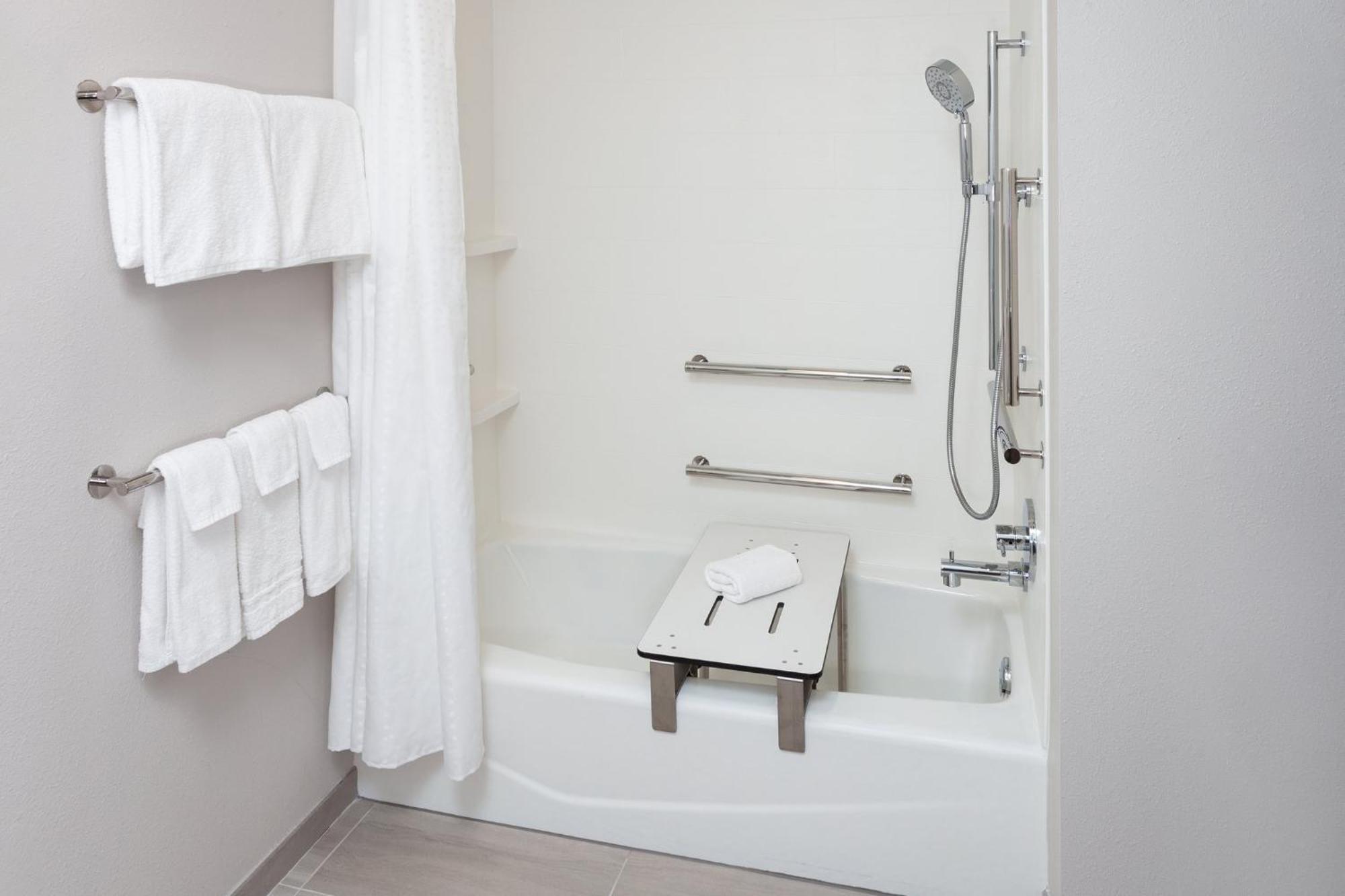 Holiday Inn Express & Suites Reedsburg - Dells Area By Ihg Ngoại thất bức ảnh