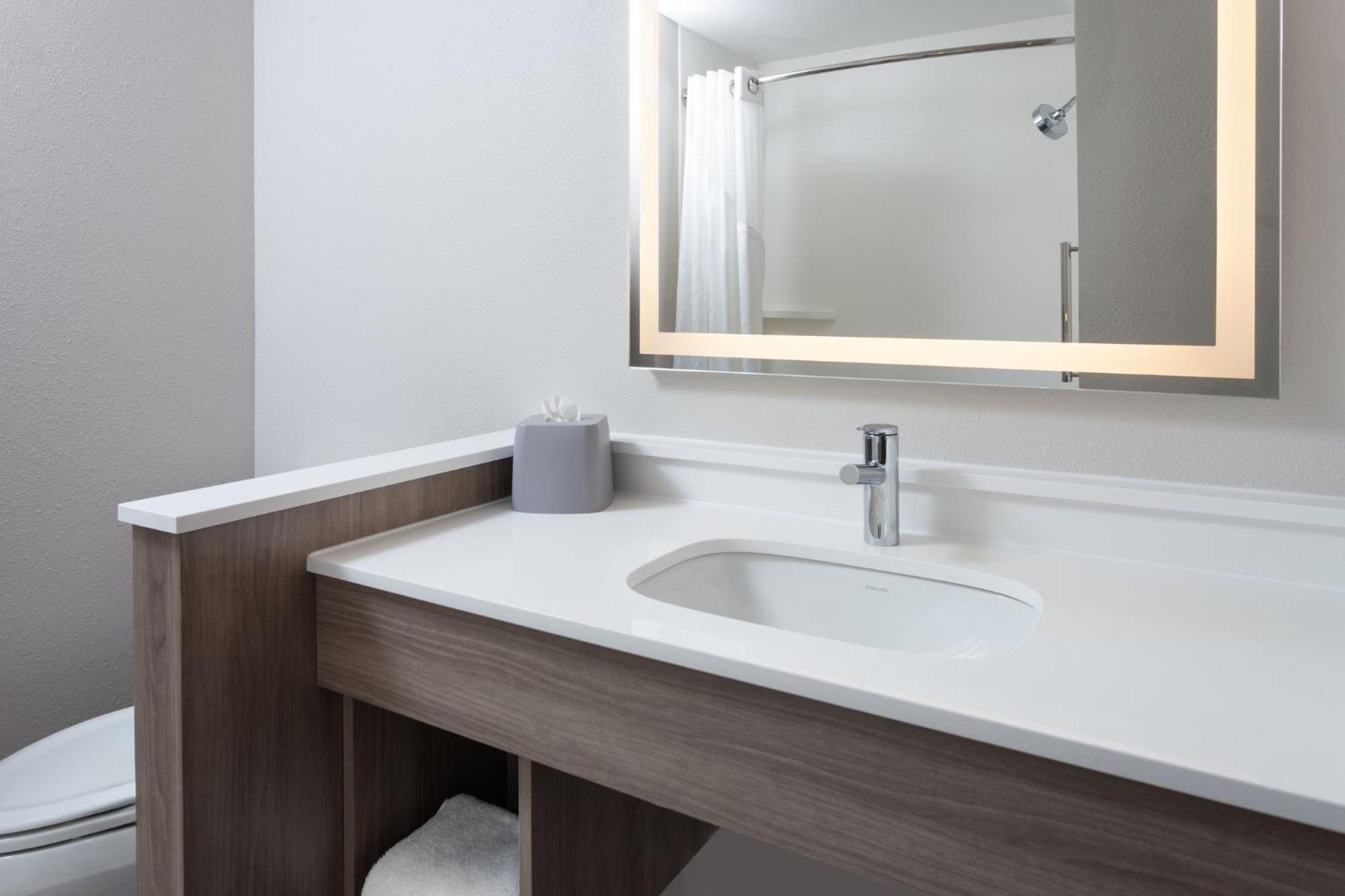 Holiday Inn Express & Suites Reedsburg - Dells Area By Ihg Ngoại thất bức ảnh